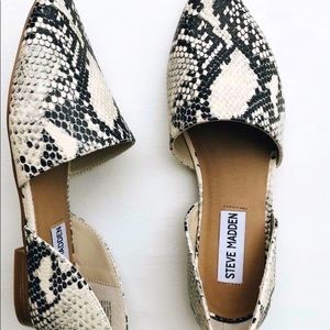 Steve Madden Talent Flat- size 7. 5